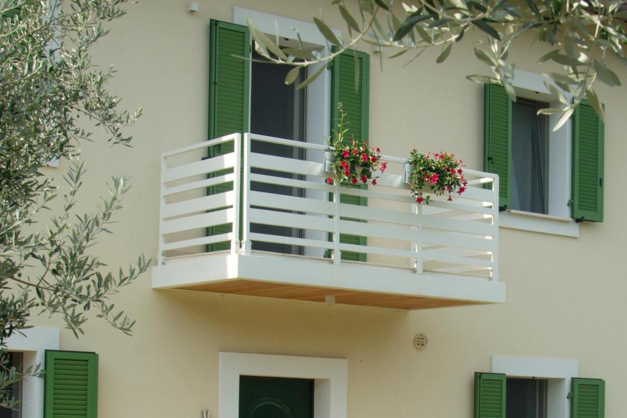 Giuliveto Bed And Breakfast Foligno Exterior foto